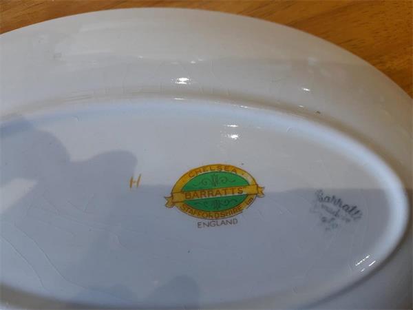 ~/upload/Lots/51470/AdditionalPhotos/fs5bctd63pw4k/Lot 006 Gravy Boat Set (2)_t600x450.jpg